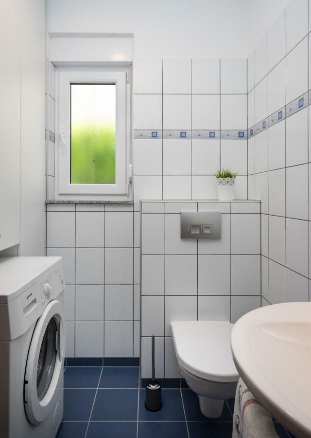 Apartments Biba Malinska Zewnętrze zdjęcie